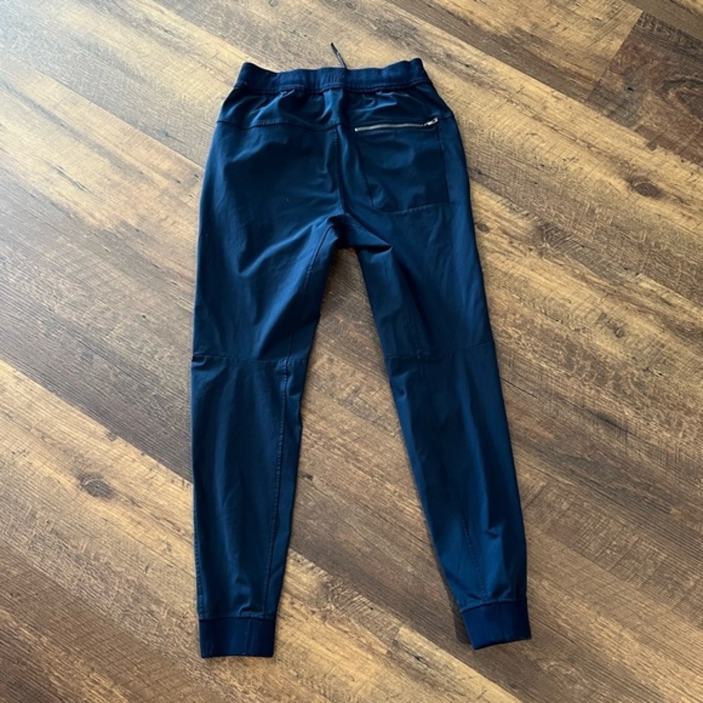 Lululemon ABC Jogger Skinny‎ Pants men’s size small True Navy workout casual